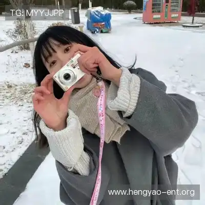 蒙炯芊